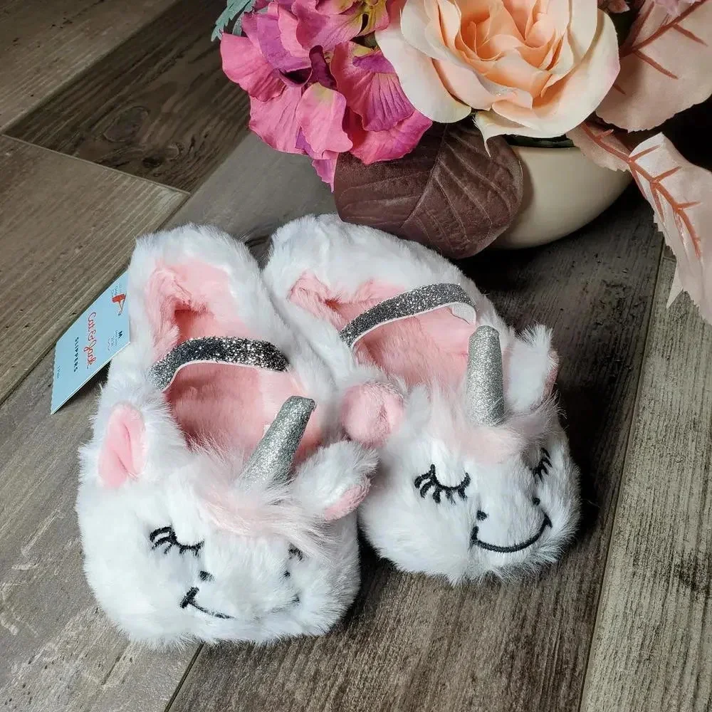 NWT Cat & Jack Toddler Girls White Glittery Unicorn Ballet Slippers 2T-3T